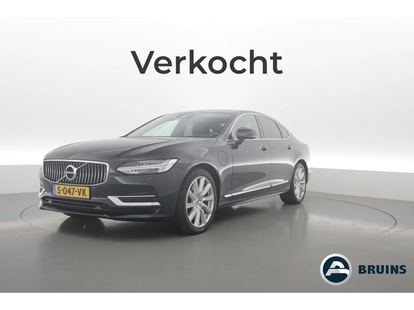 Volvo S90 (2018) — foto 1