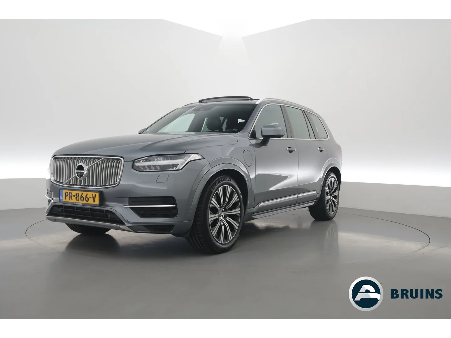 Volvo XC90 (2017) — foto 1