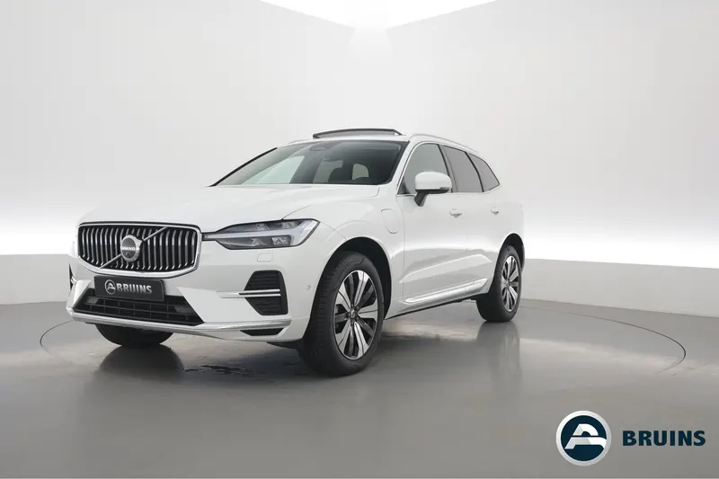 Volvo XC60 (2025)