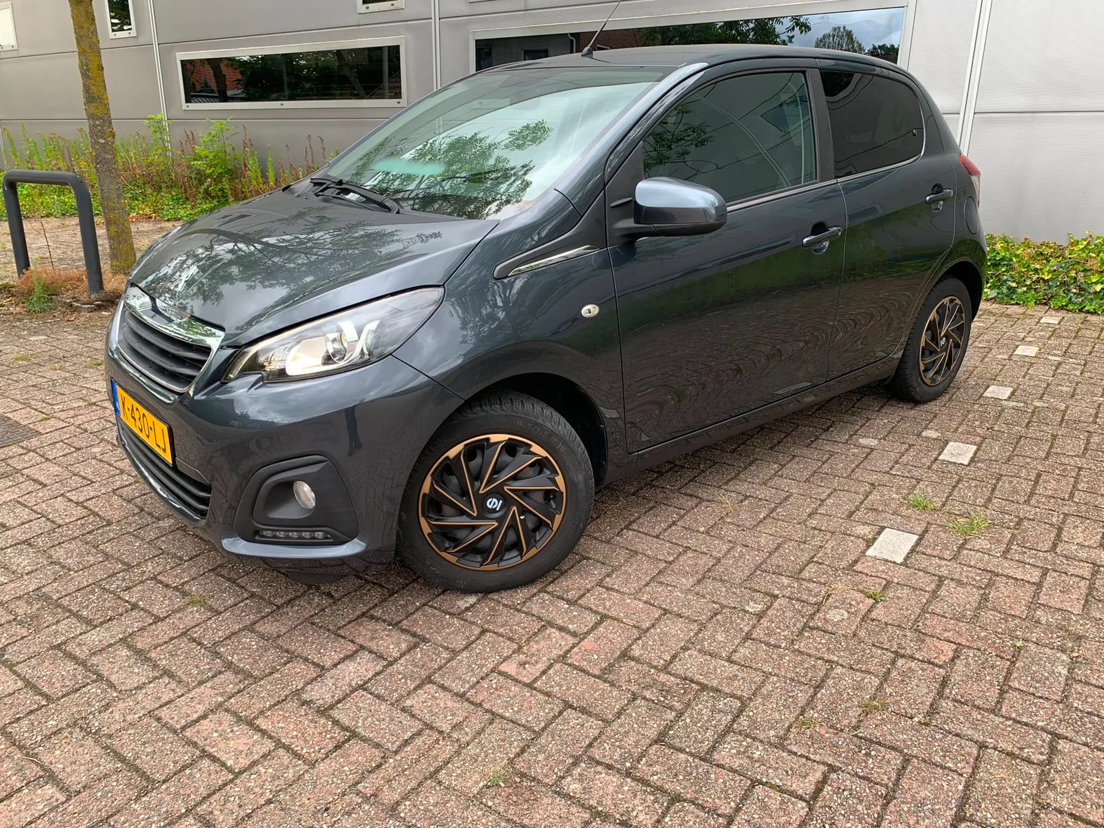 Peugeot 108 (2021) — foto 1