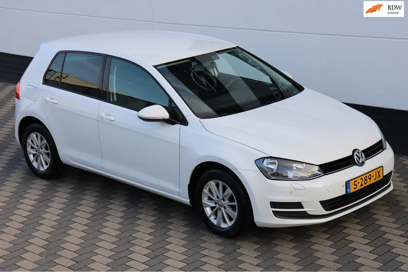 Volkswagen Golf (2016)