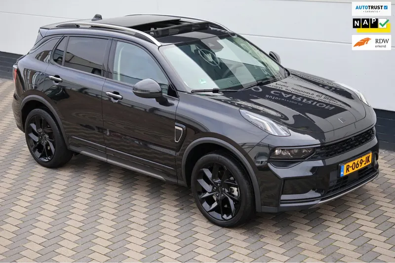Lynk & Co 01 (2022)