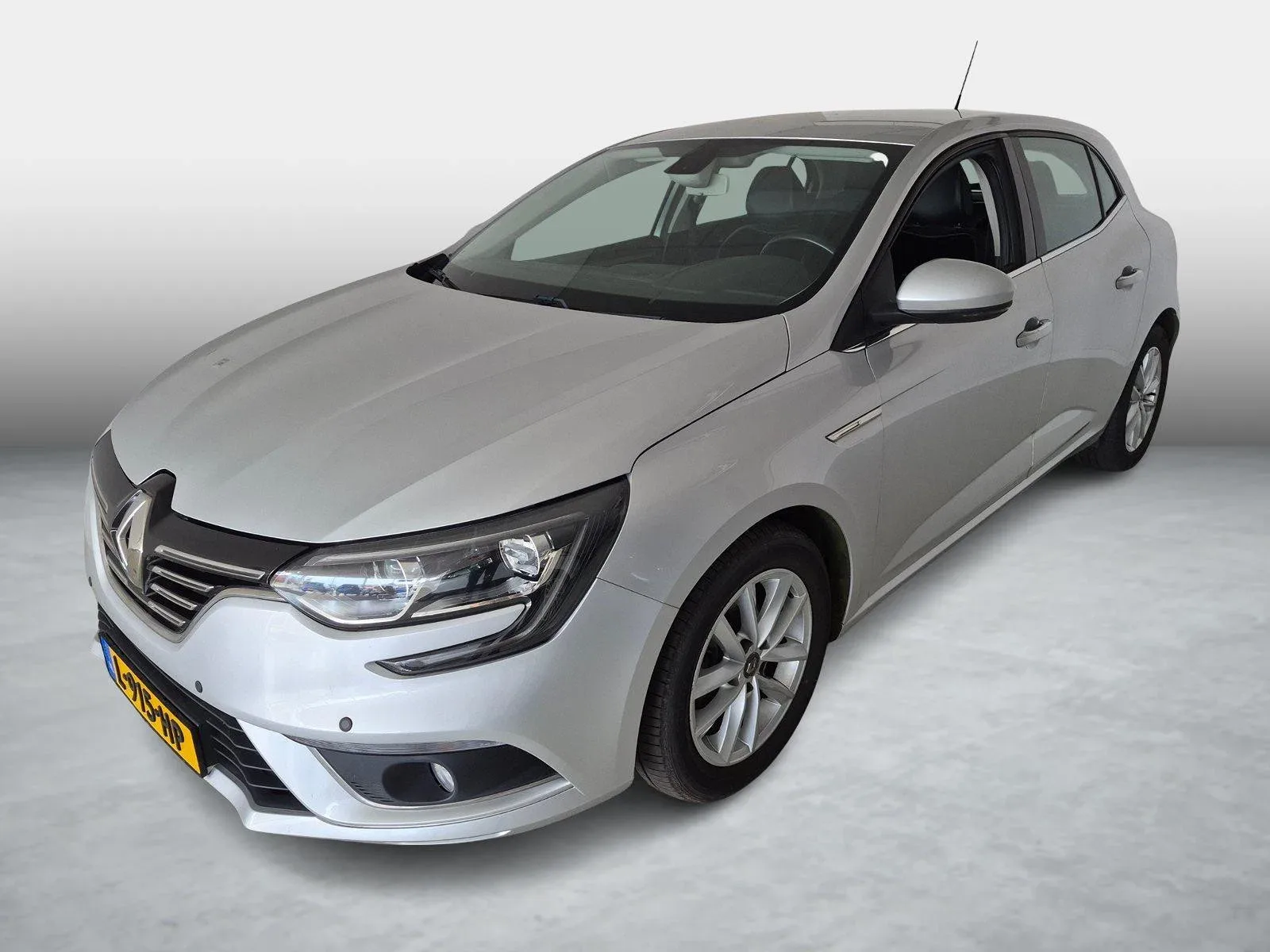 Renault Mégane (2018) — foto 1