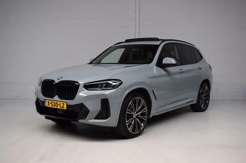 BMW X3 (2024)