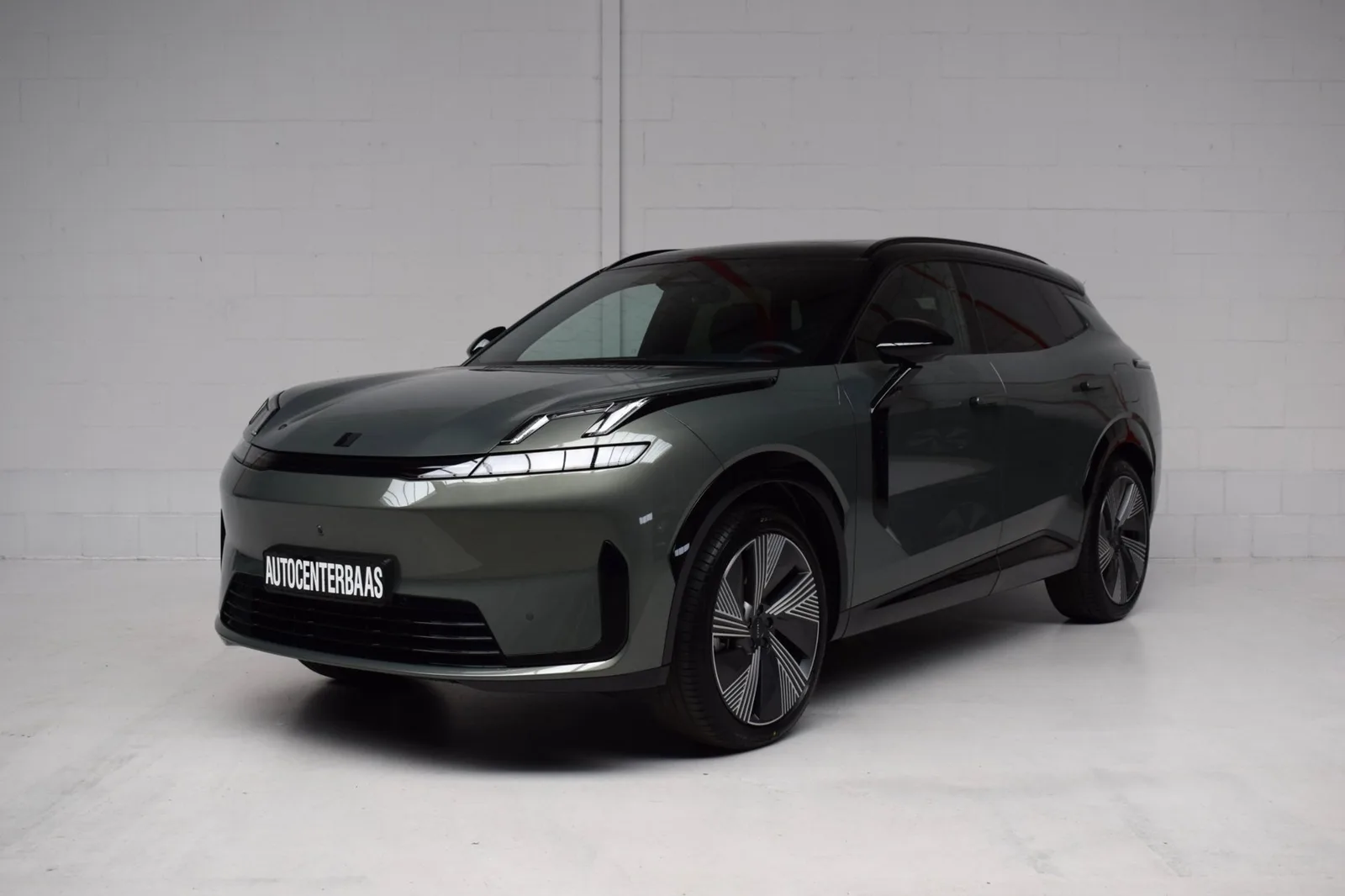 Lynk & Co 08 (2026) — foto 1