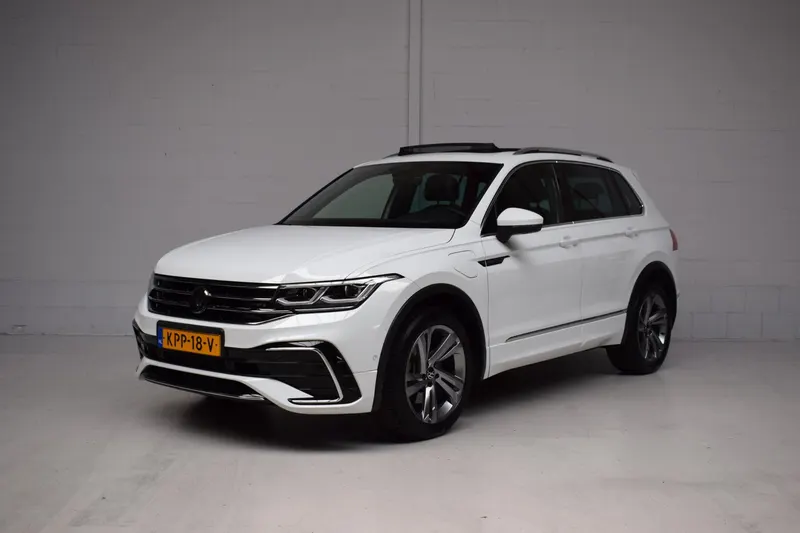 Volkswagen Tiguan (2023)