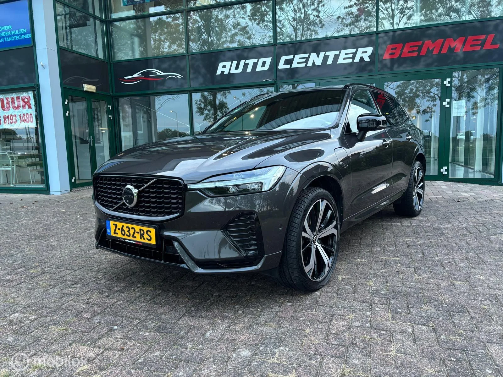 Volvo XC60 (2022) — foto 1