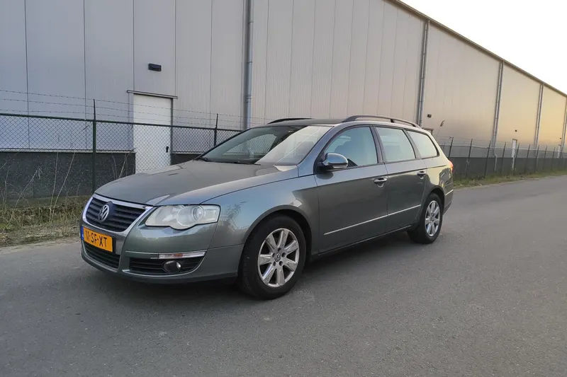 Volkswagen Passat (2006)