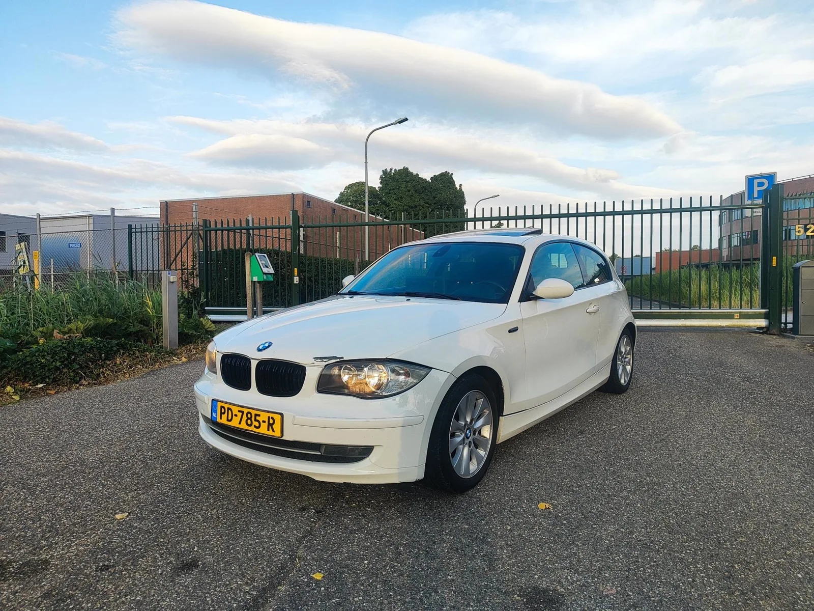 BMW 1-Serie (2008) — foto 1