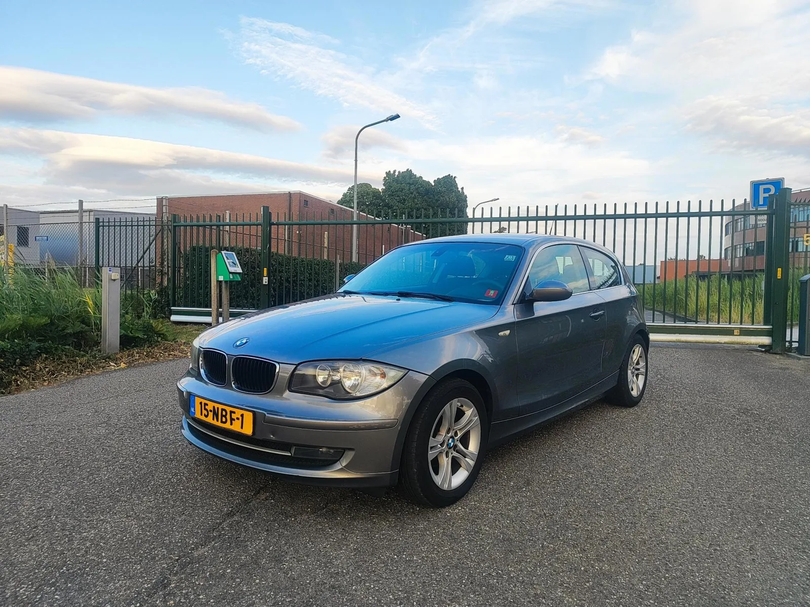 BMW 1-Serie (2010) — foto 1