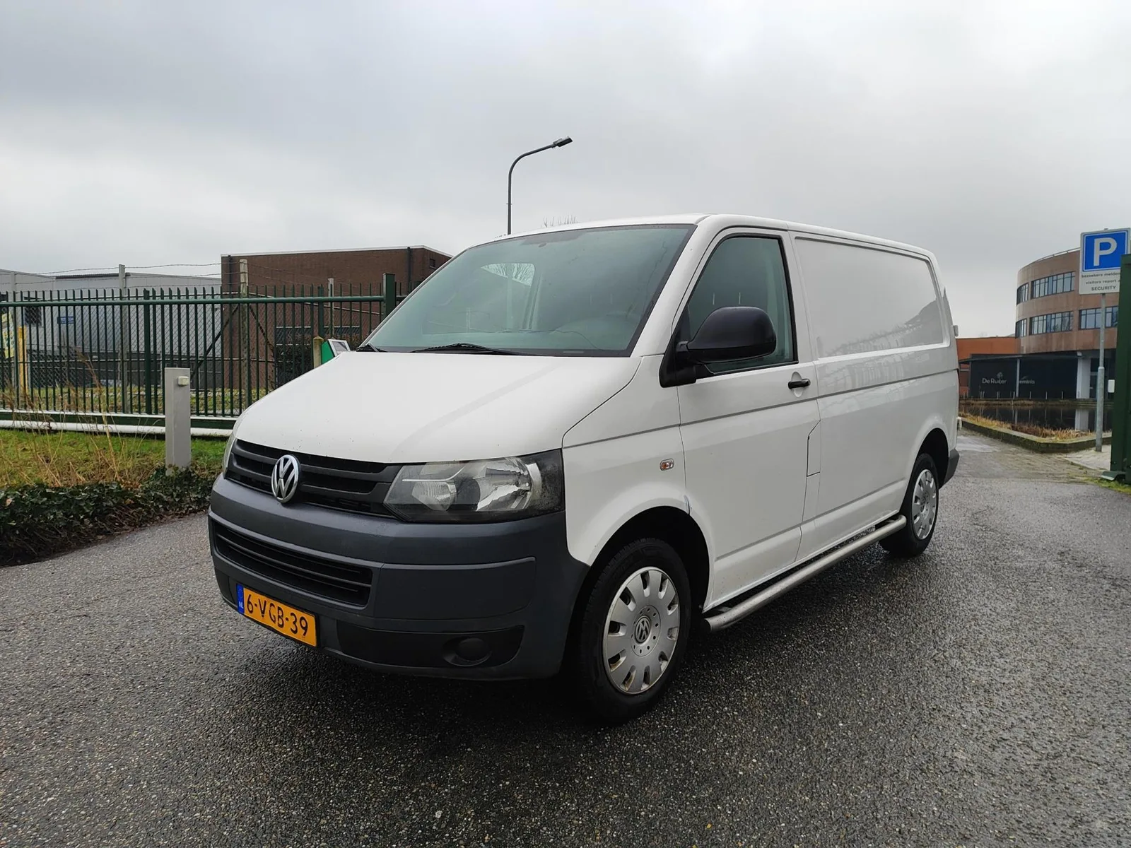 Volkswagen Transporter (2010) — foto 1