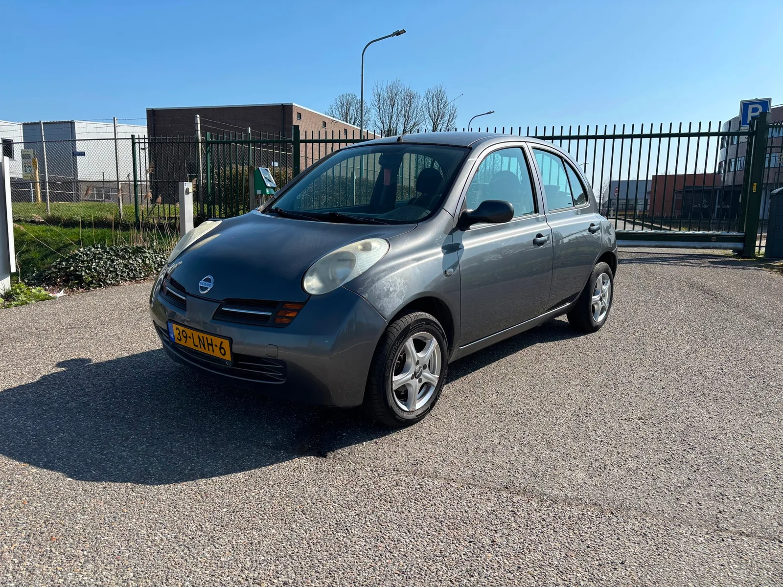 Nissan Micra (2005) — foto 1