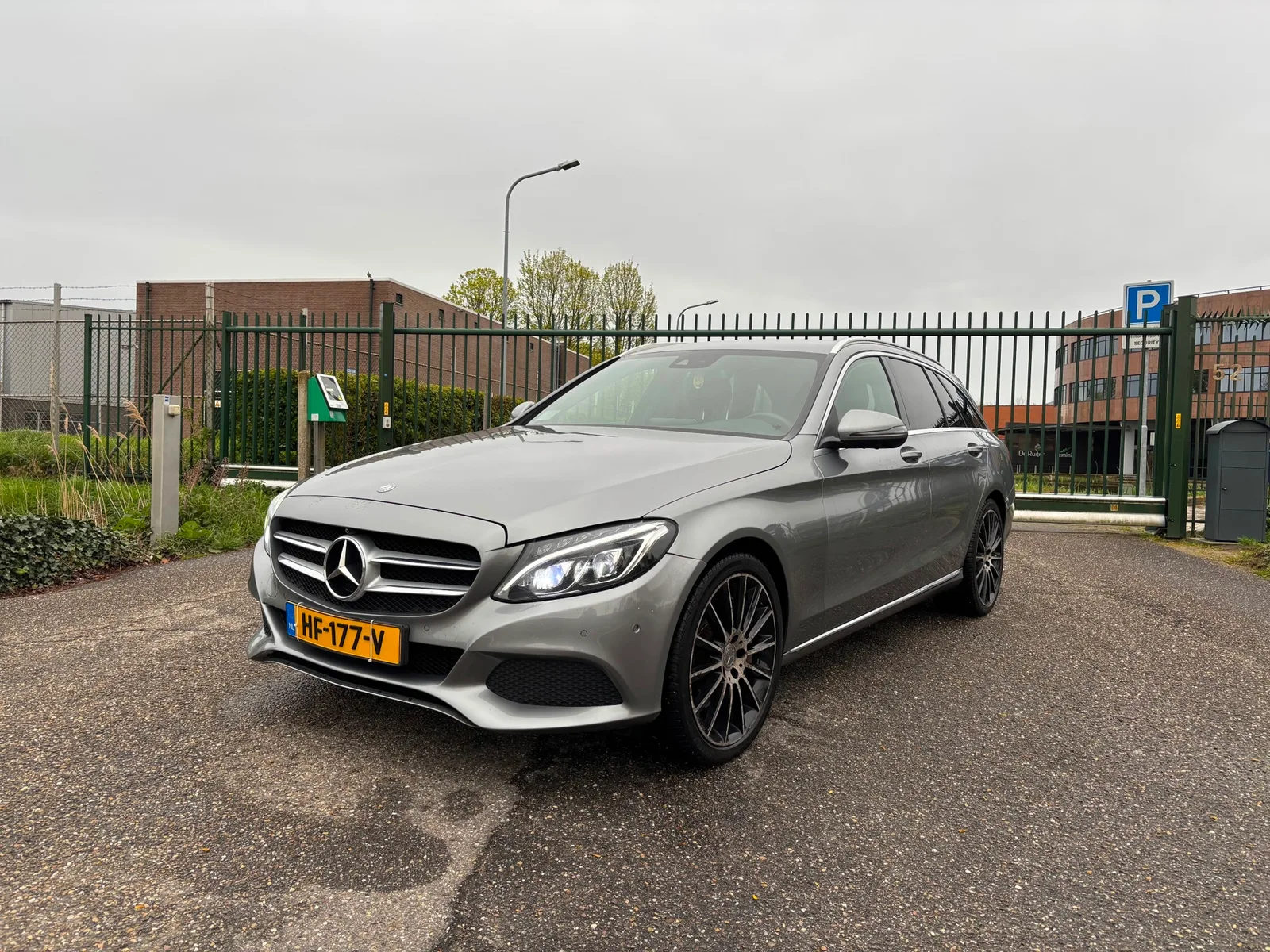 Mercedes-Benz C-Klasse (2015) — foto 1