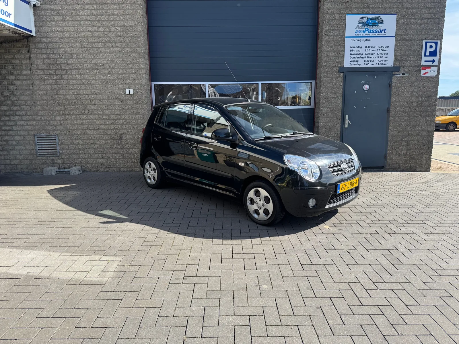Kia Picanto (2010) — foto 1