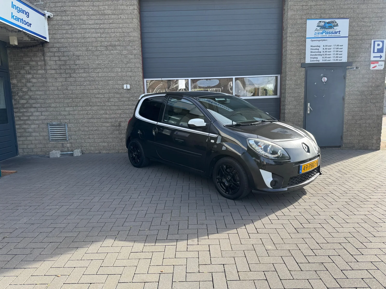 Renault Twingo (2011) — foto 1