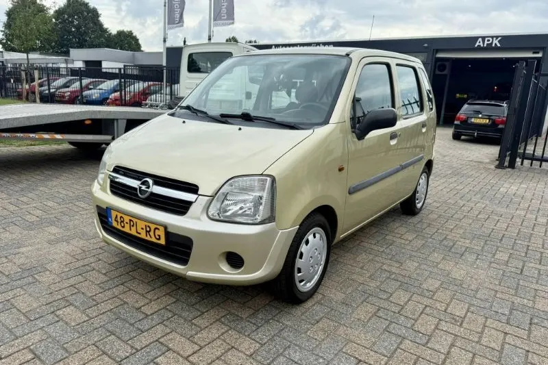 Opel Agila (2004)