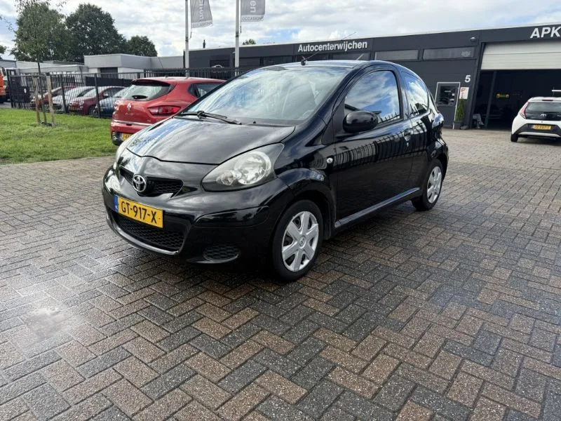 Toyota Aygo (2009) — foto 1