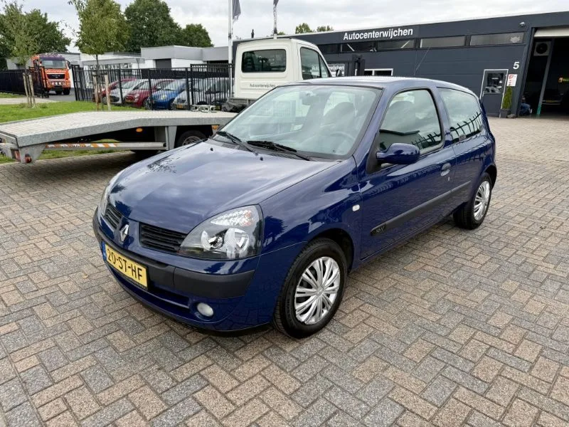 Renault Clio (2006) — foto 1