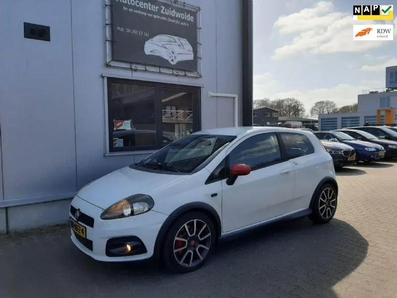Fiat Grande Punto (2008) — foto 1