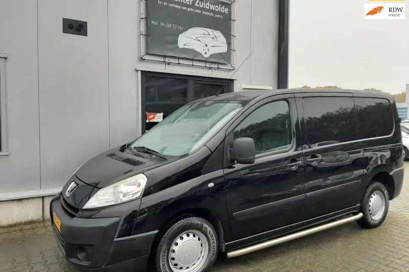 Peugeot Expert (2012)