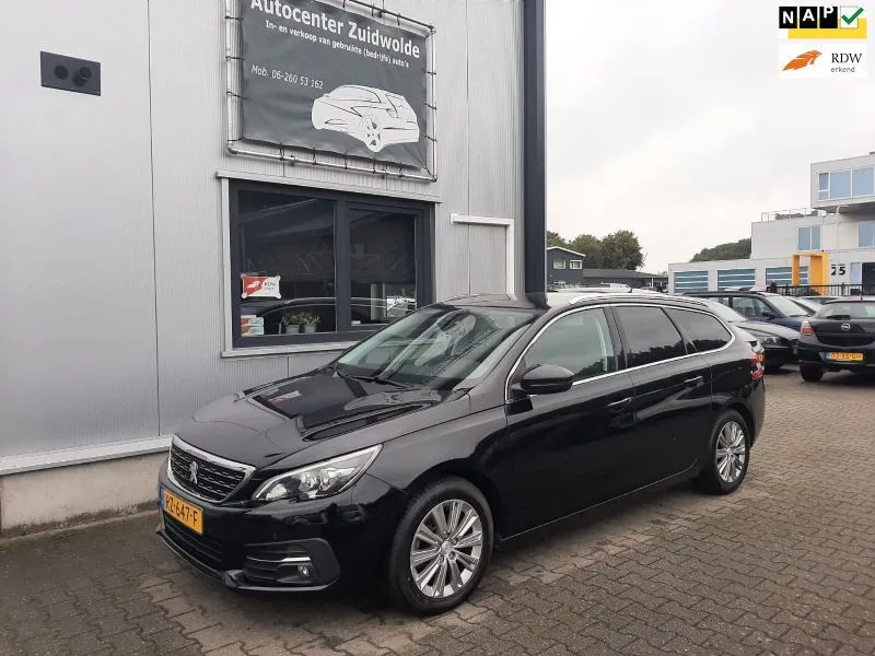 Peugeot 308 (2018) — foto 1
