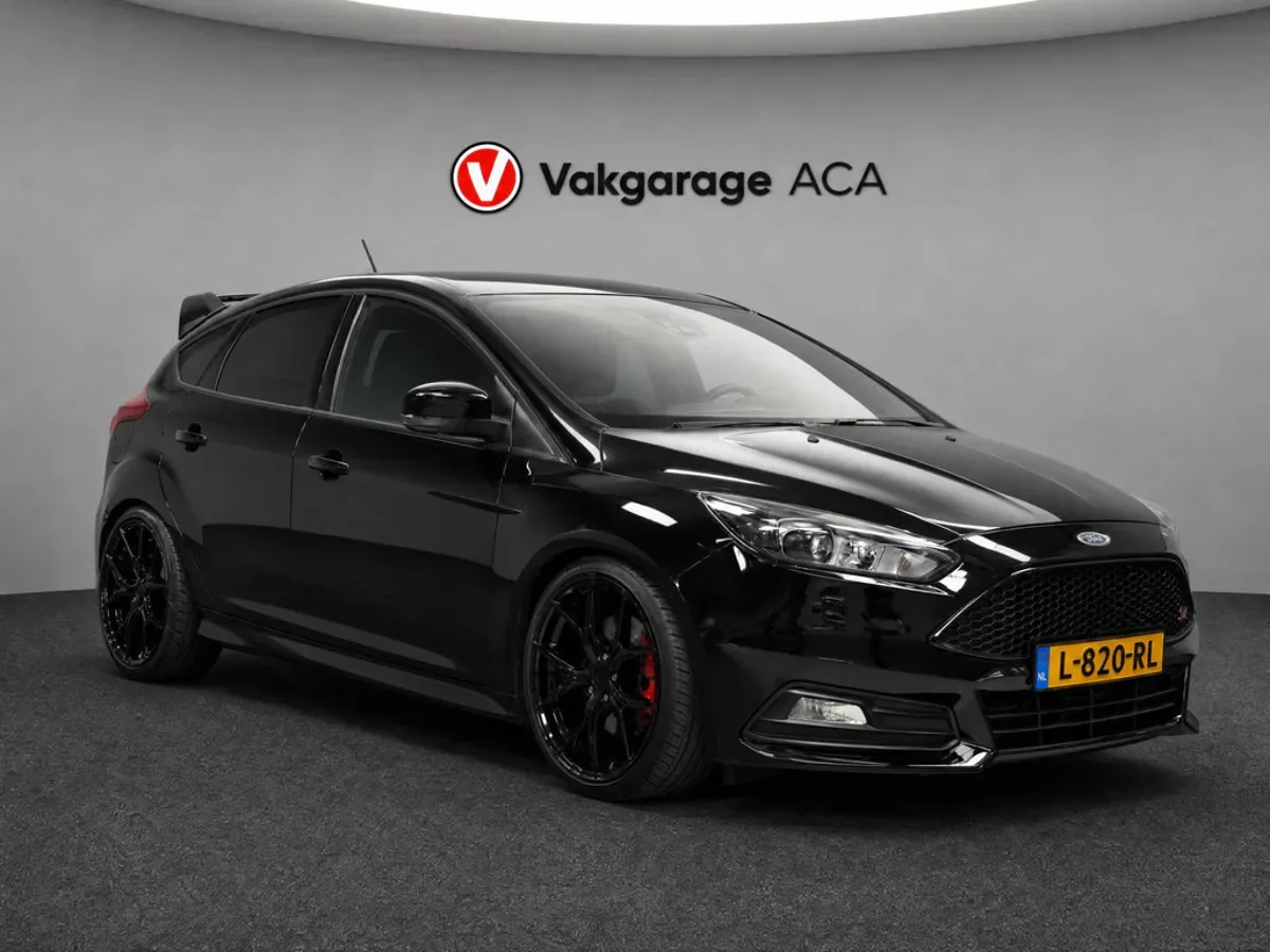 Ford Focus (2017) — foto 1
