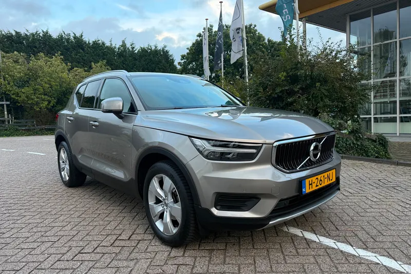 Volvo XC40 (2020)
