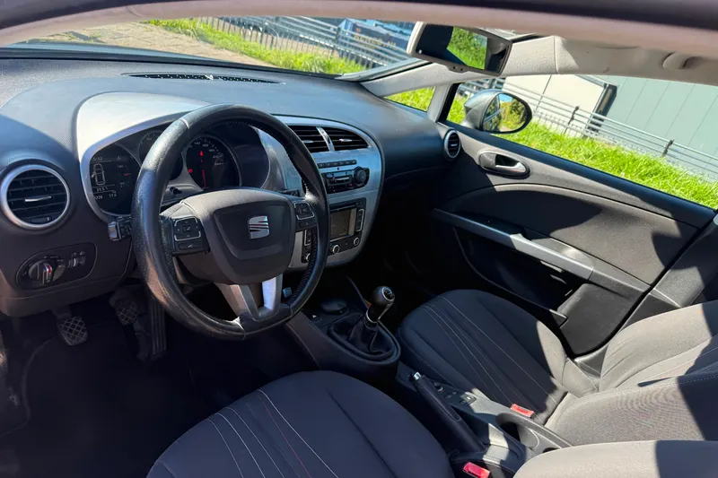 SEAT Leon (2012)