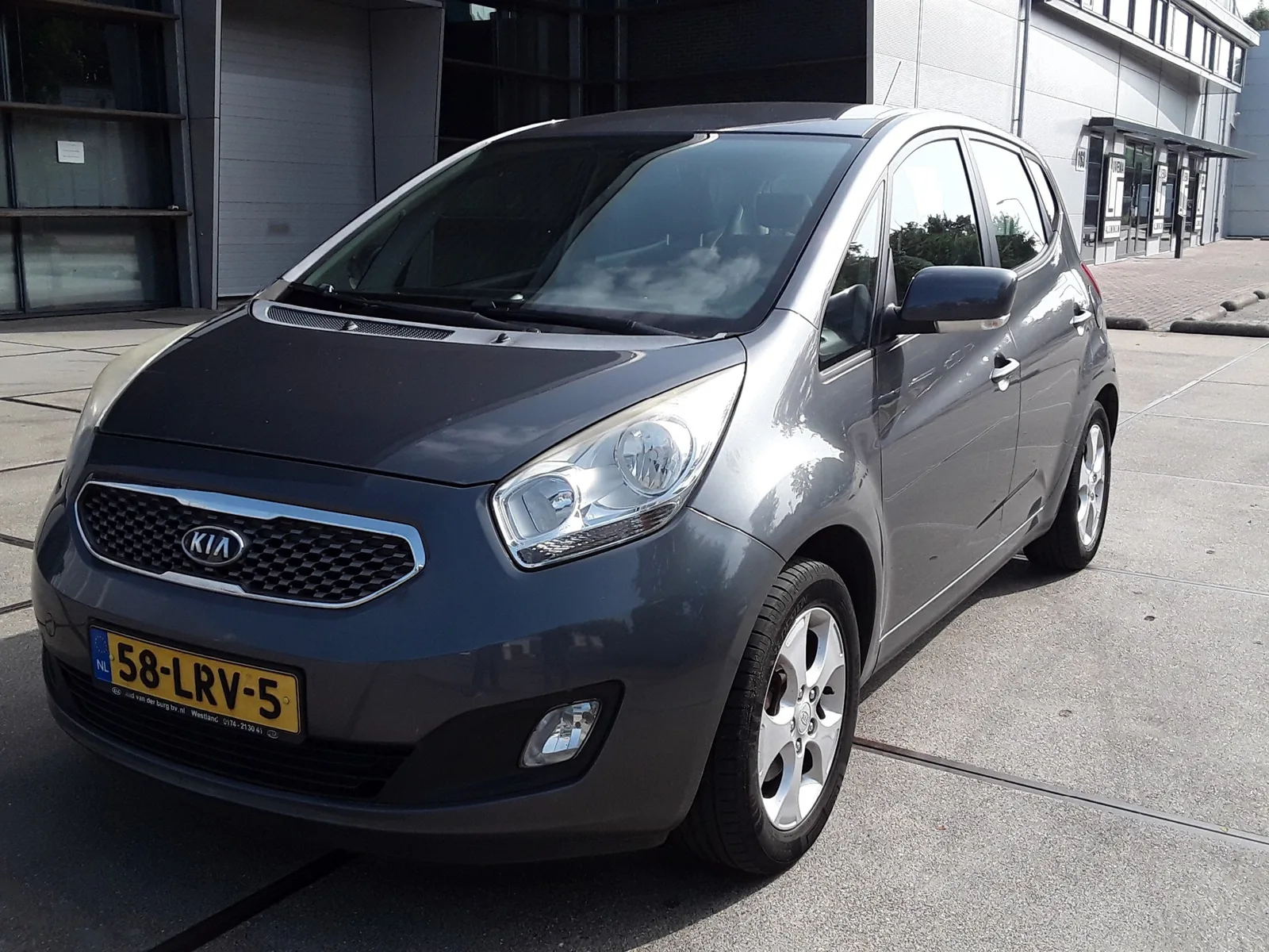Kia Venga (2010) — foto 1