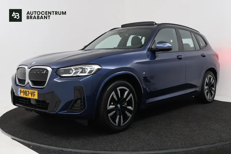 BMW iX3 (2022)