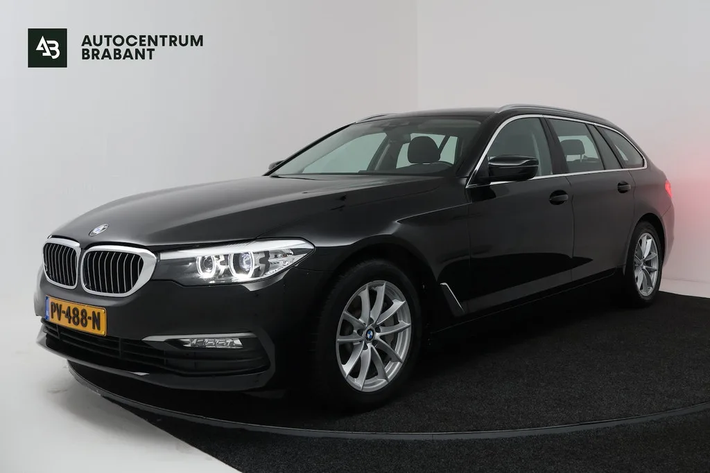 BMW 5-Serie (2017) — foto 1