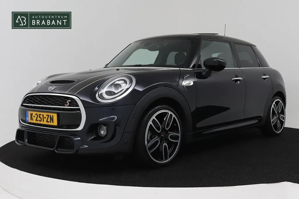 MINI Cooper S (2019) — foto 1