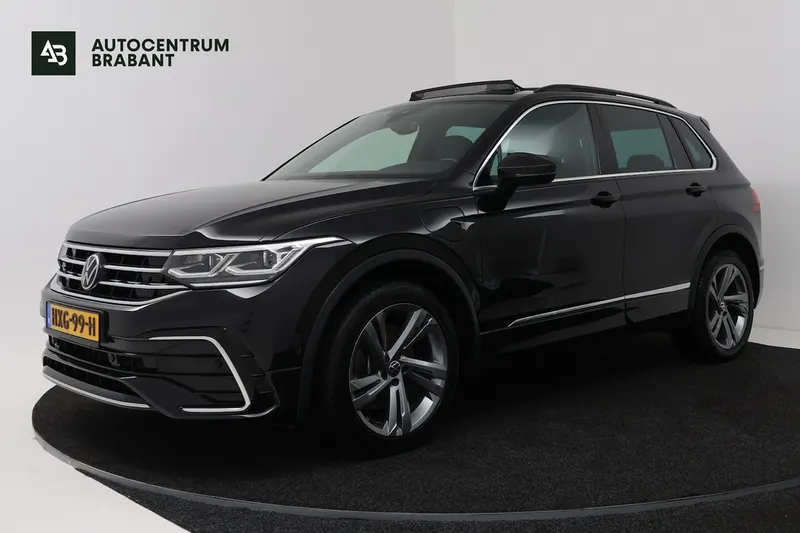 Volkswagen Tiguan (2022)