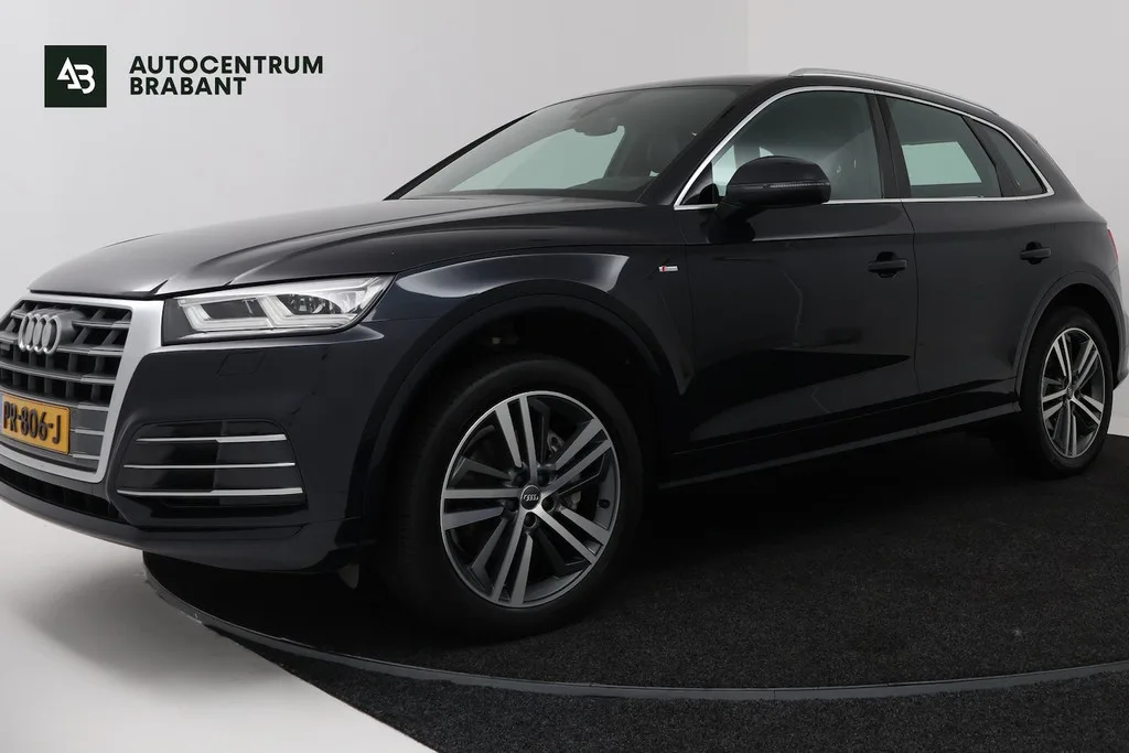 Audi Q5 (2017) — foto 1