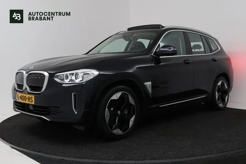 BMW iX3 (2021)