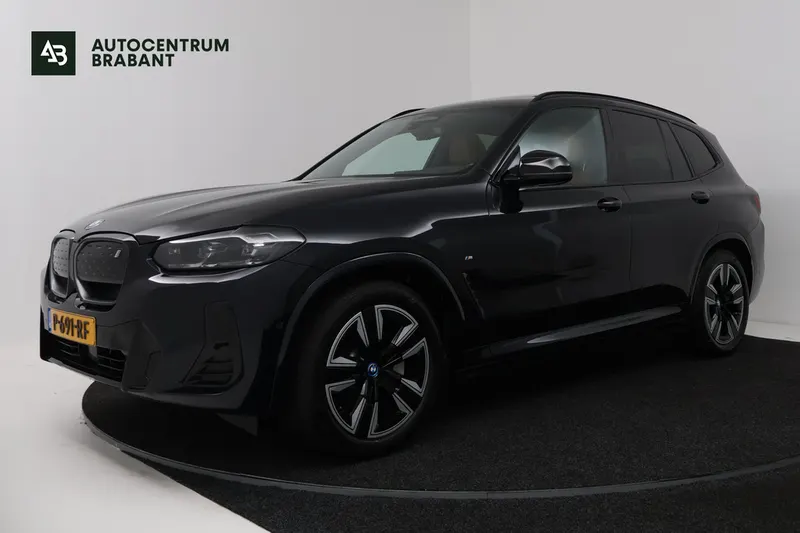 BMW iX3 (2022)