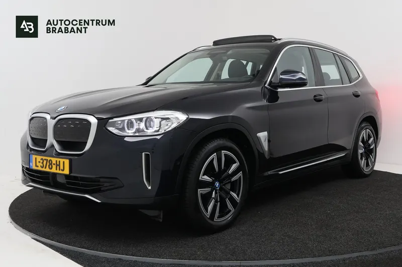 BMW iX3 (2021)
