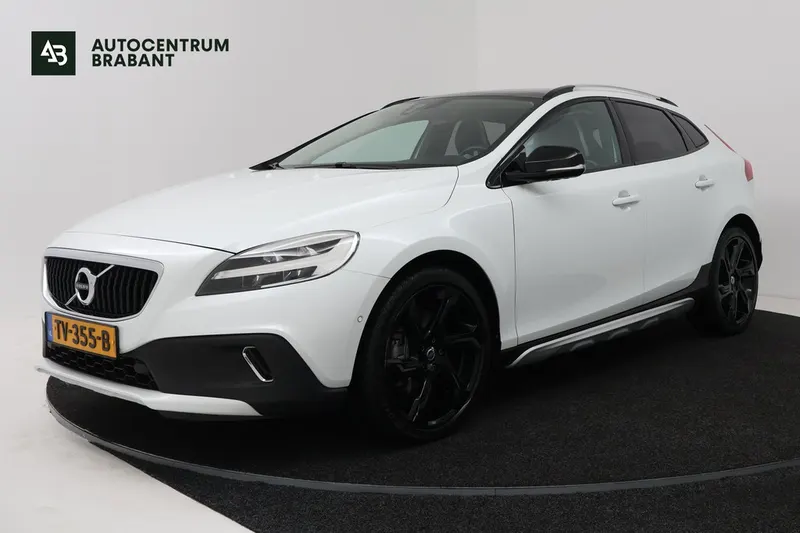 Volvo V40 Cross Country (2018)