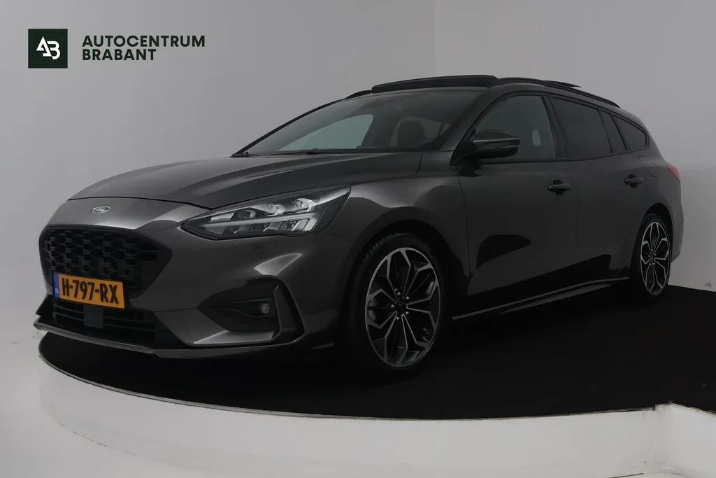 Ford Focus (2019) — foto 1