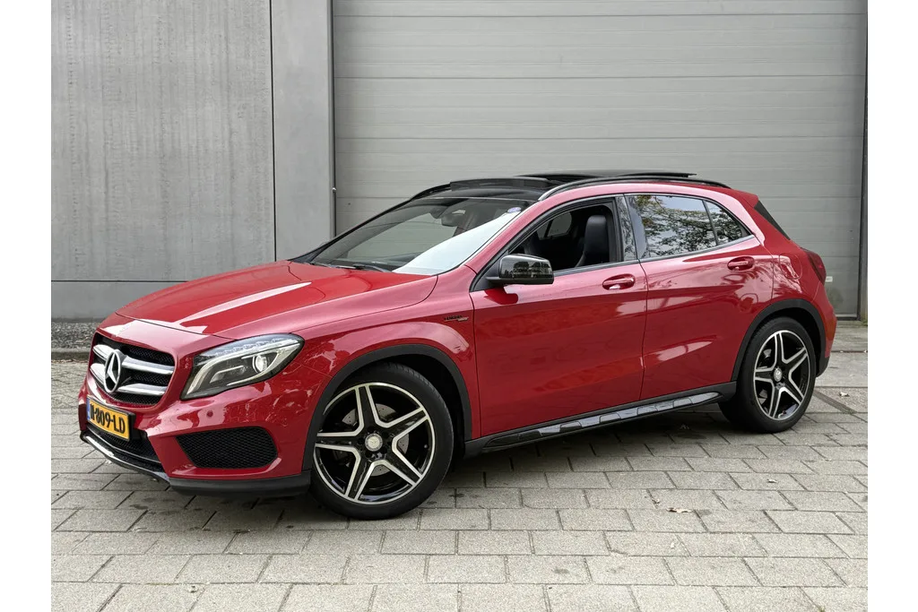 Mercedes-Benz GLA-Klasse (2014) — foto 1