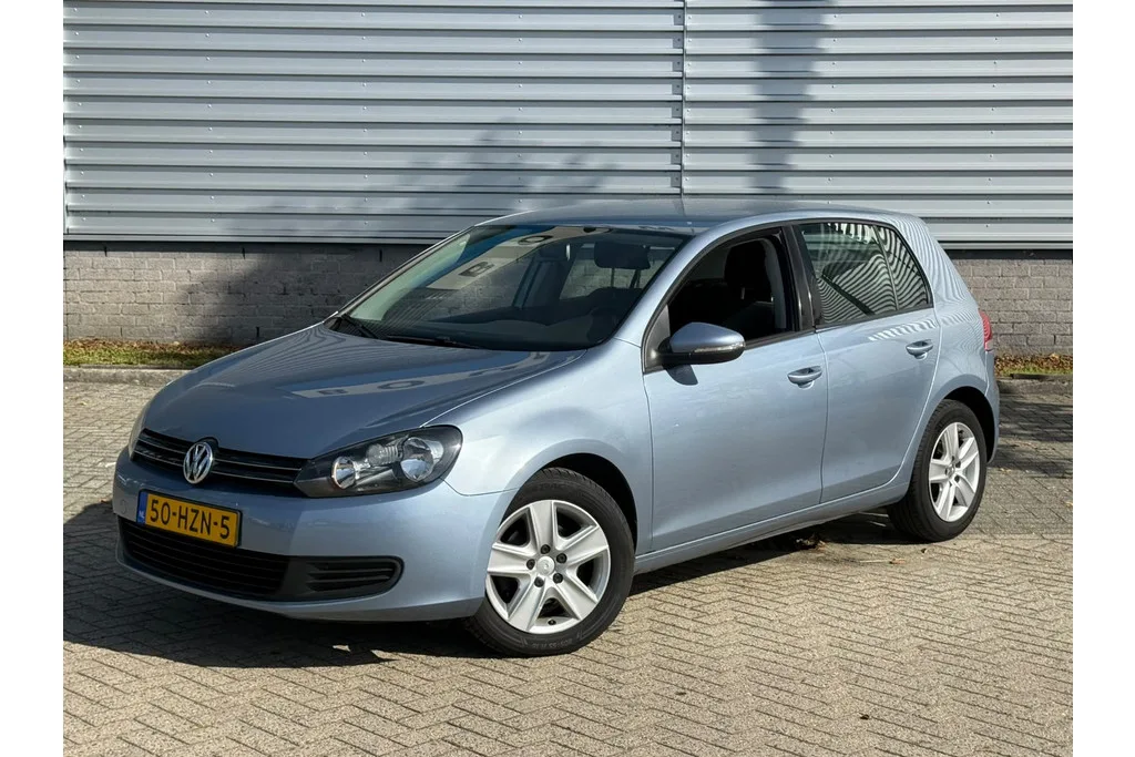 Volkswagen Golf (2009) — foto 1