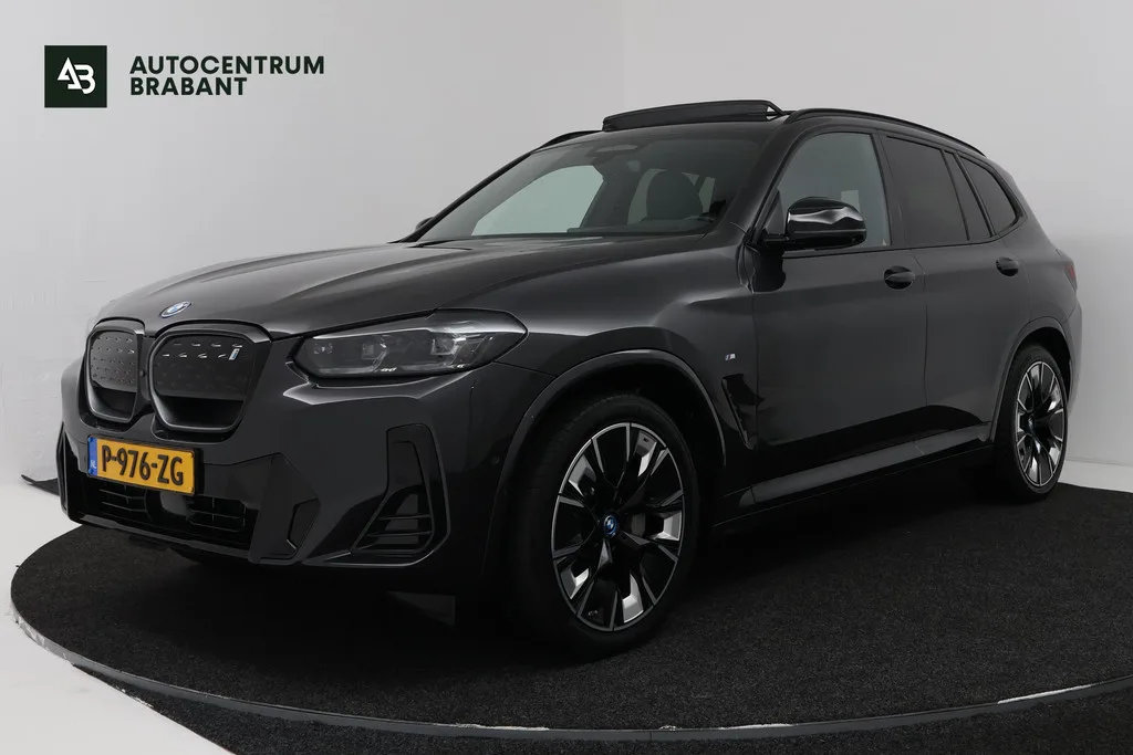 BMW iX3 (2022) — foto 1