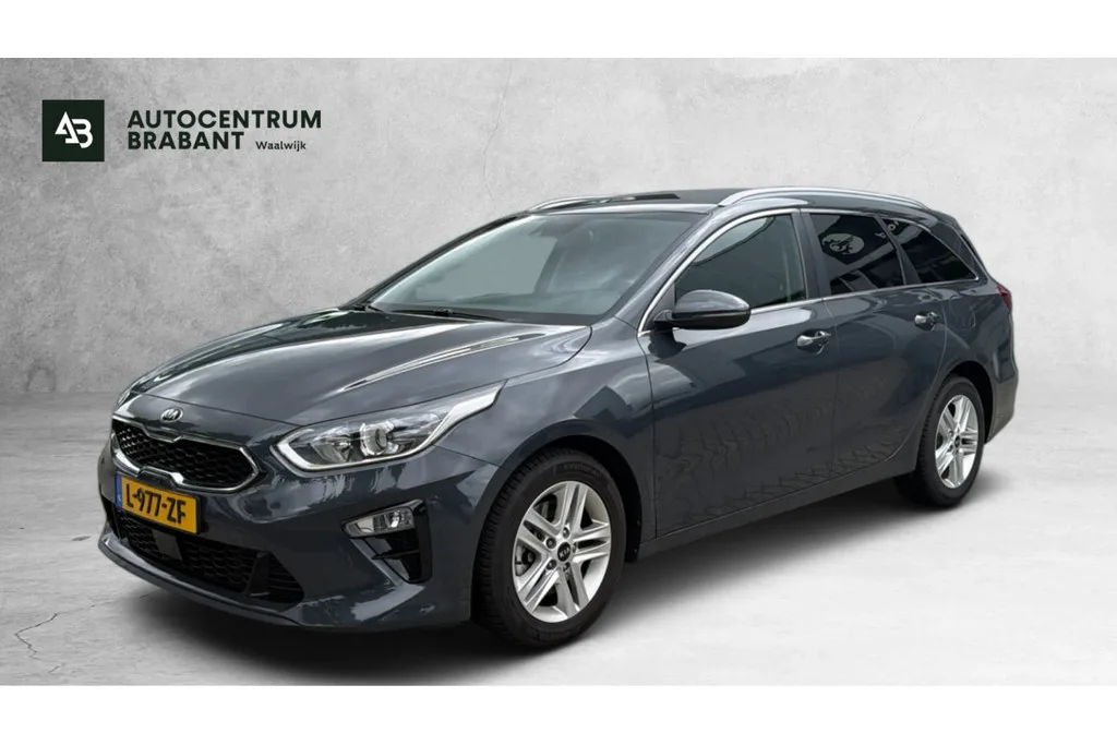 Kia Ceed (2021) — foto 1