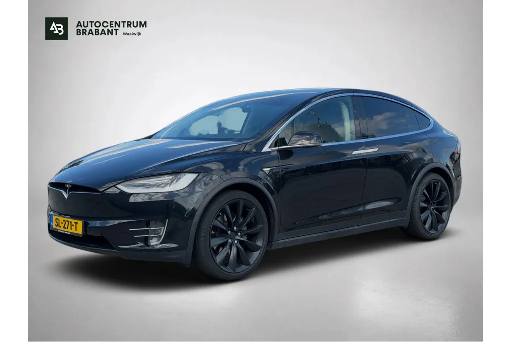Tesla Model X (2018) — foto 1