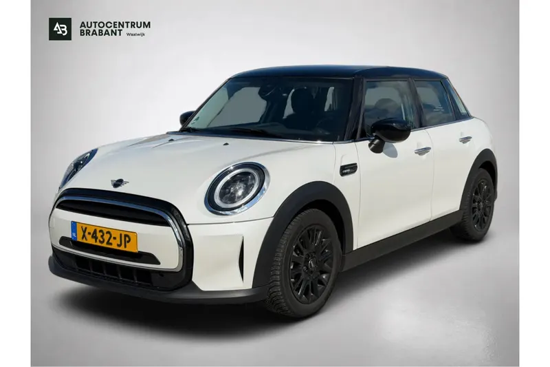MINI Cooper (2023)