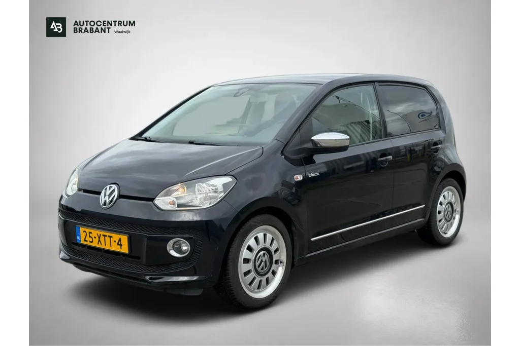 Volkswagen Up! (2012) — foto 1