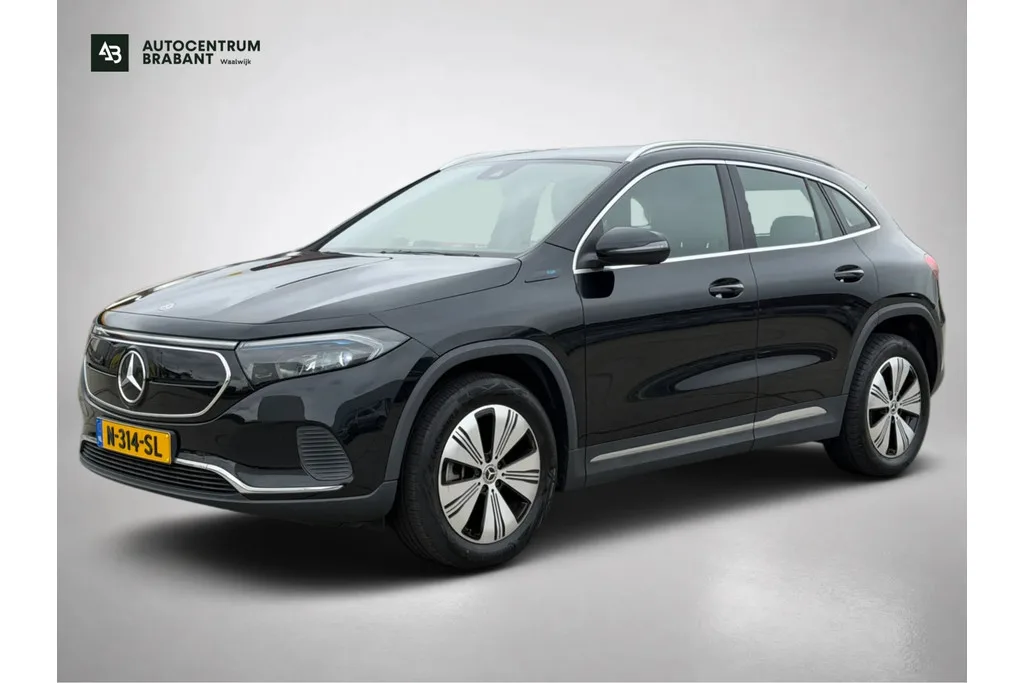 Mercedes-Benz EQA (2021) — foto 1