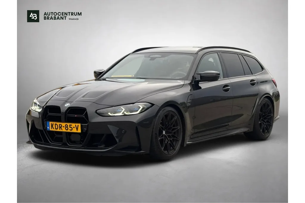 BMW M3 (2023) — foto 1