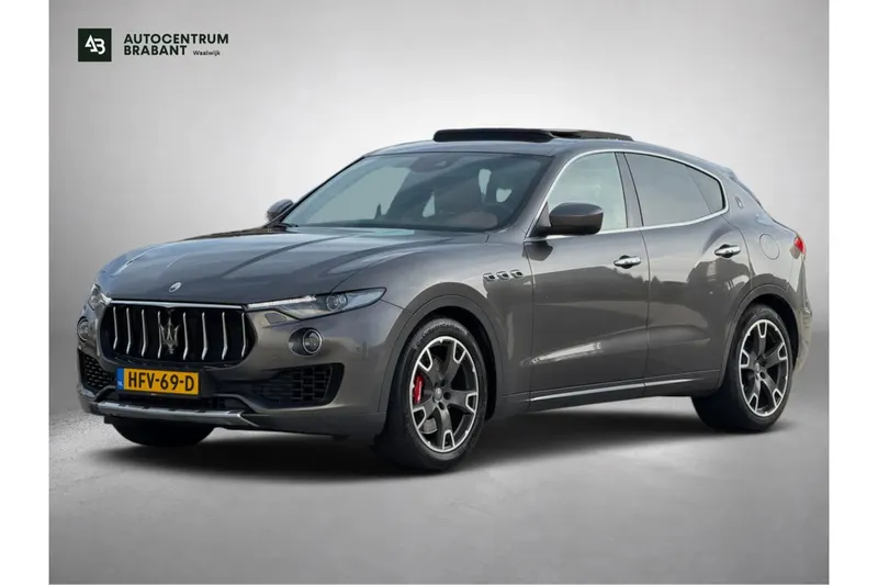 Maserati Levante (2016)