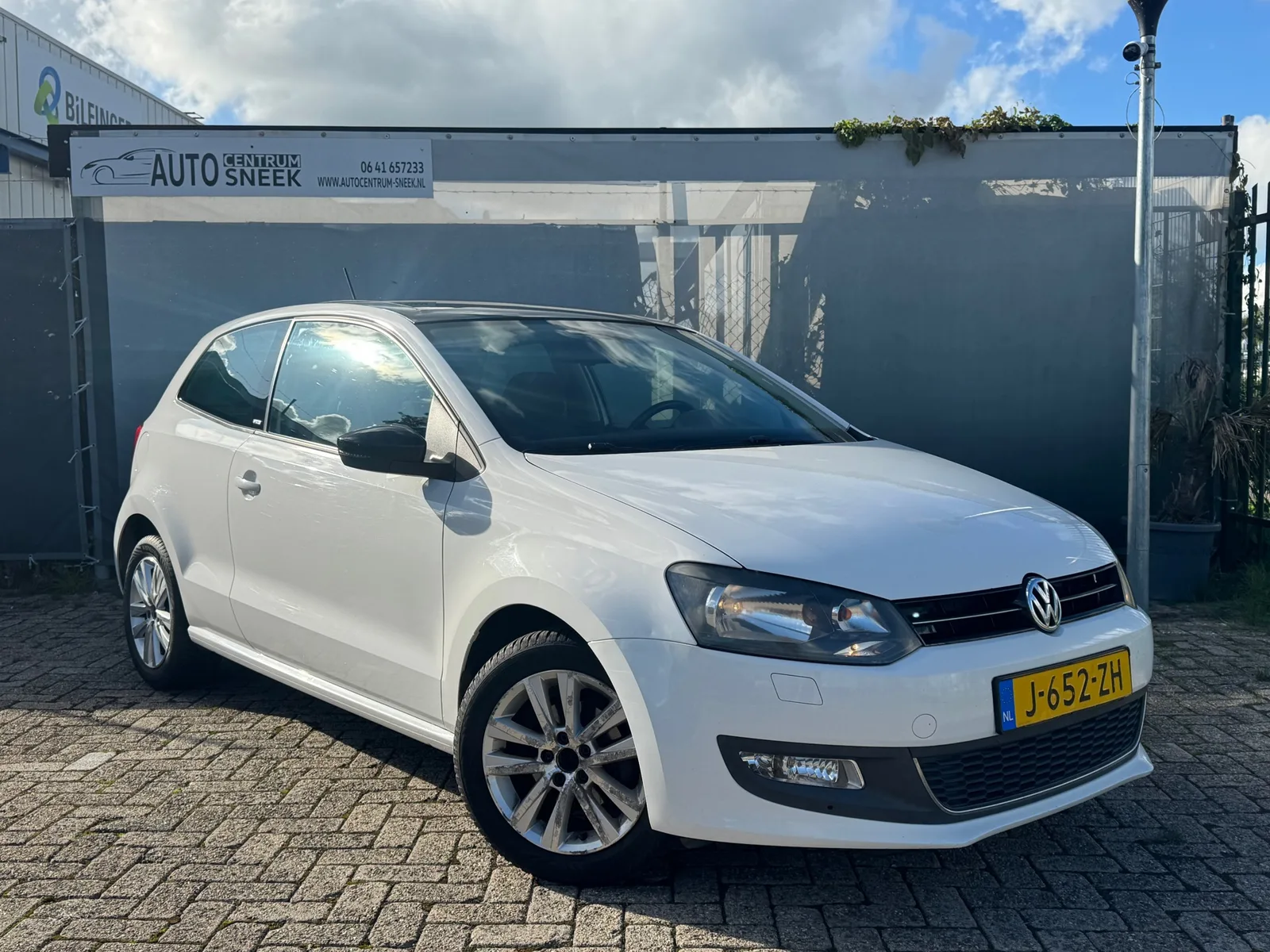 Volkswagen Polo (2011) — foto 1